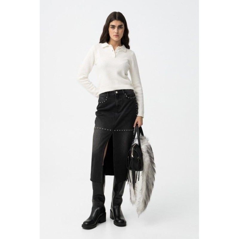 Detalle de tachuelas laterales y abertura frontal falda Tiffosi Paola – La Petite Sophie