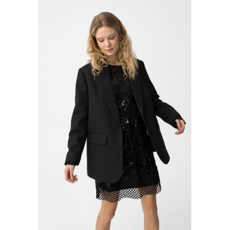 Blazer negro de mujer elegante | Americana con brillo sutil